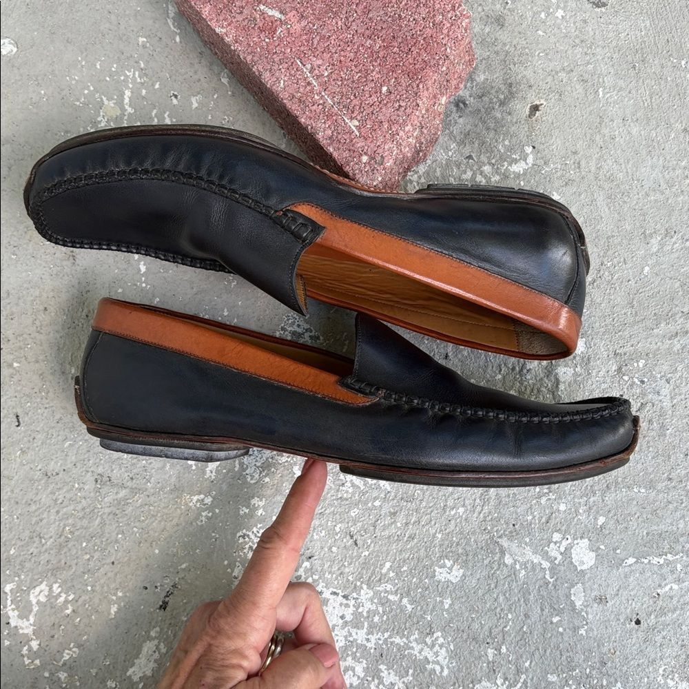 Yanks Belgium two tone loafers